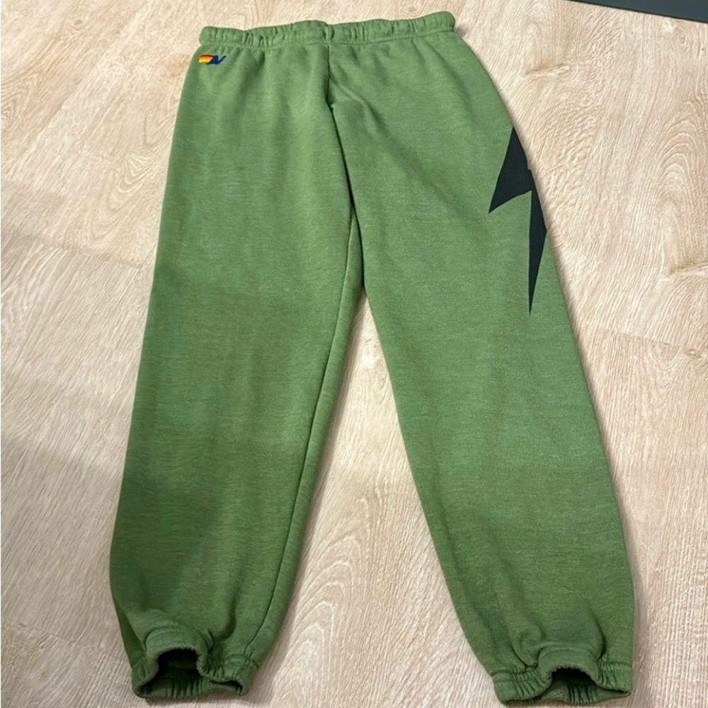 In search of these!! SIZE XS